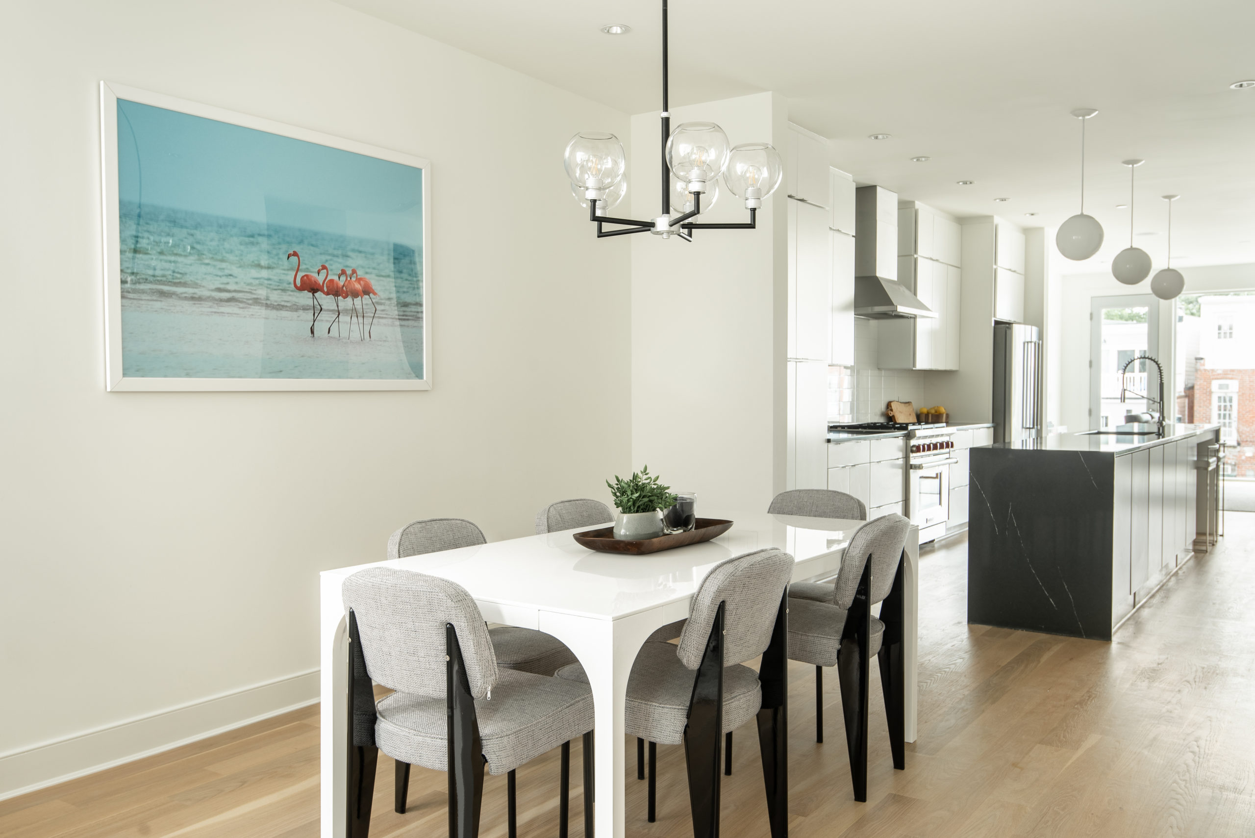 CHIC IN COLUMBIA HEIGHTS - Duplex in Columbia Heights